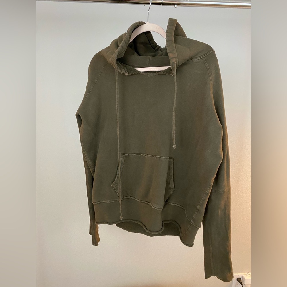 Nili Lotan sweatshirt size large. Hunter green.